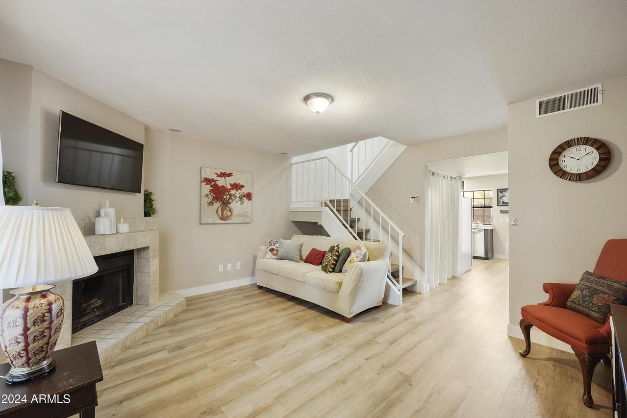 4901 E Kelton Ln. #1006, Scottsdale, AZ 85254