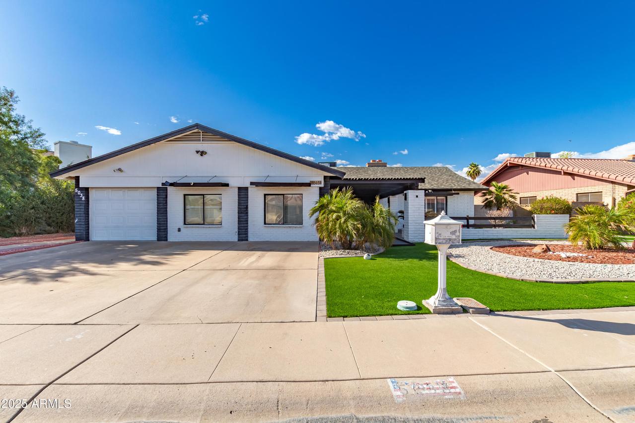 5038 W Echo Ln., Glendale, AZ 85302