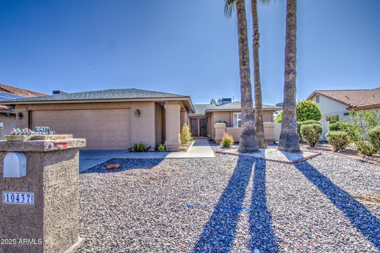 10437 E Chestnut Dr., Sun Lakes, AZ 85248