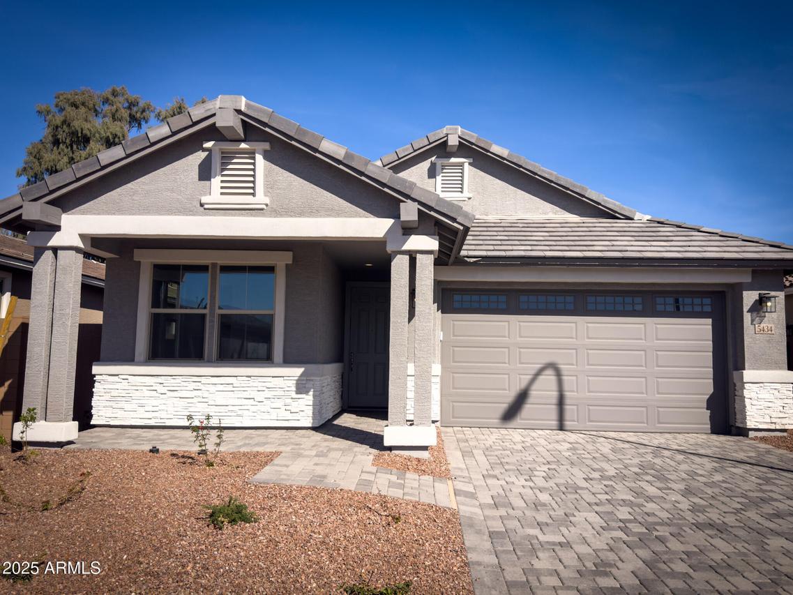 5434 W Las Palmaritas Dr., Glendale, AZ 85302