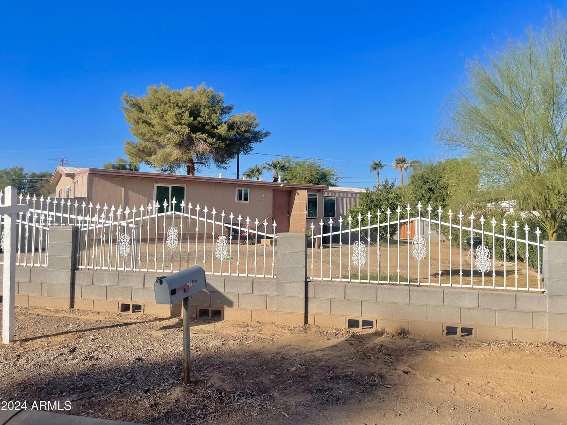 13708 W Claremont St., Litchfield Park, AZ 85340