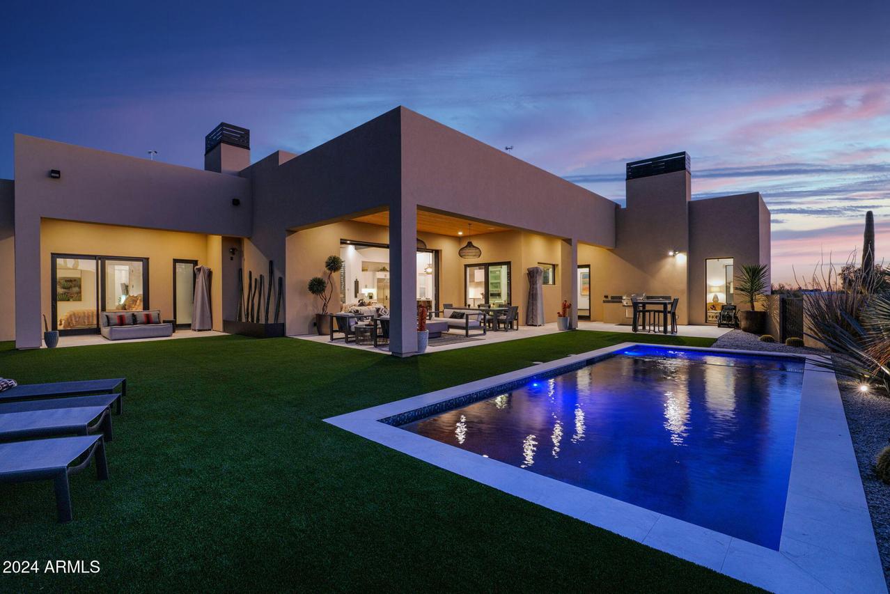 8300 E Dixileta Dr. #279, Scottsdale, AZ 85266