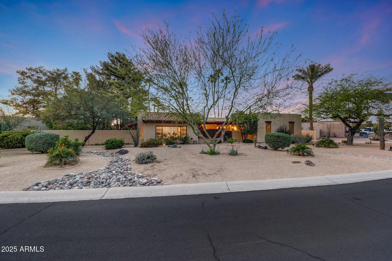 830 E Fairway Dr., Litchfield Park, AZ 85340