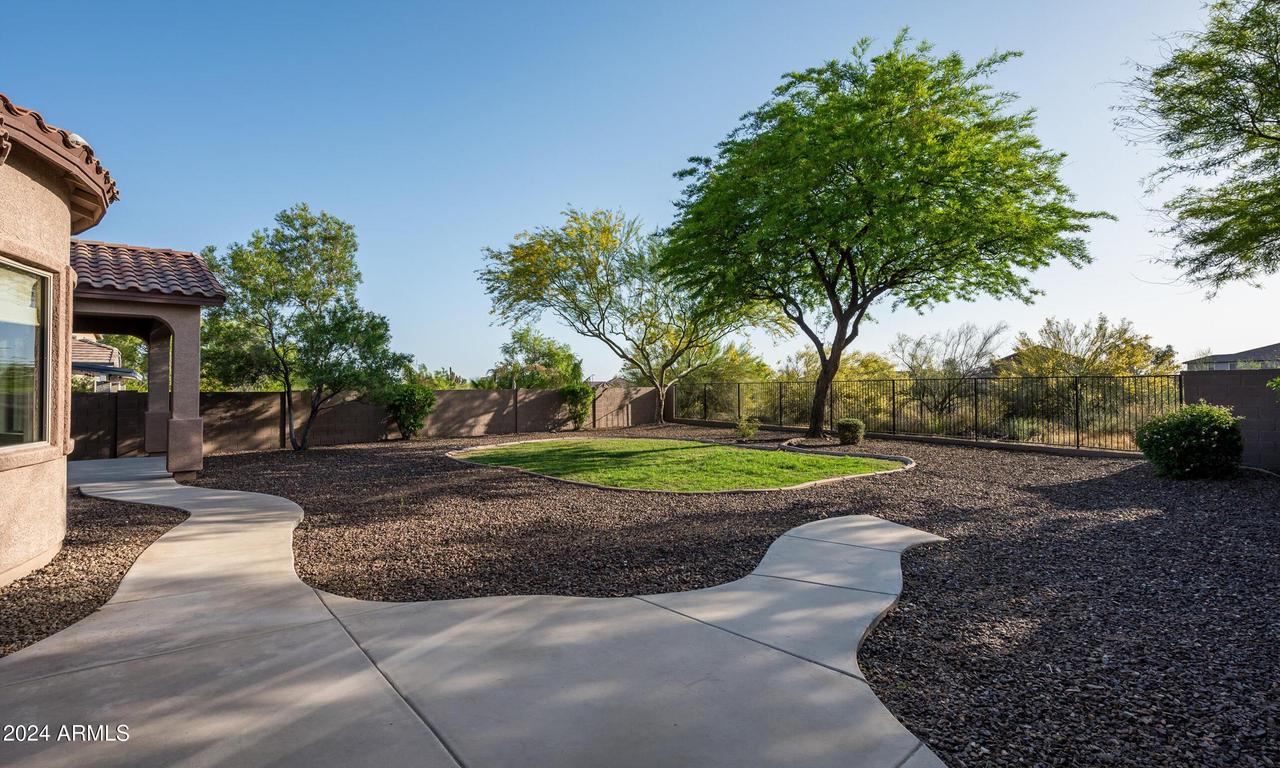 32722 N 23rd Ave., Phoenix, AZ 85085