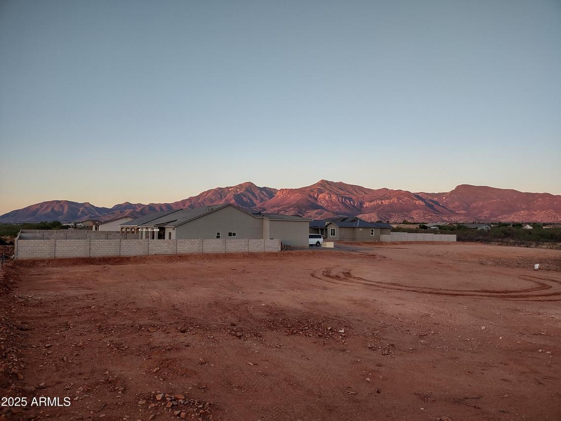 S Lois Ln. #f, Sierra Vista, AZ 85650