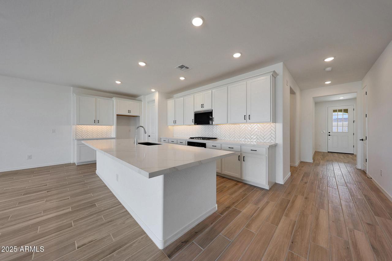 17316 W Via Dona Rd., Surprise, AZ 85387