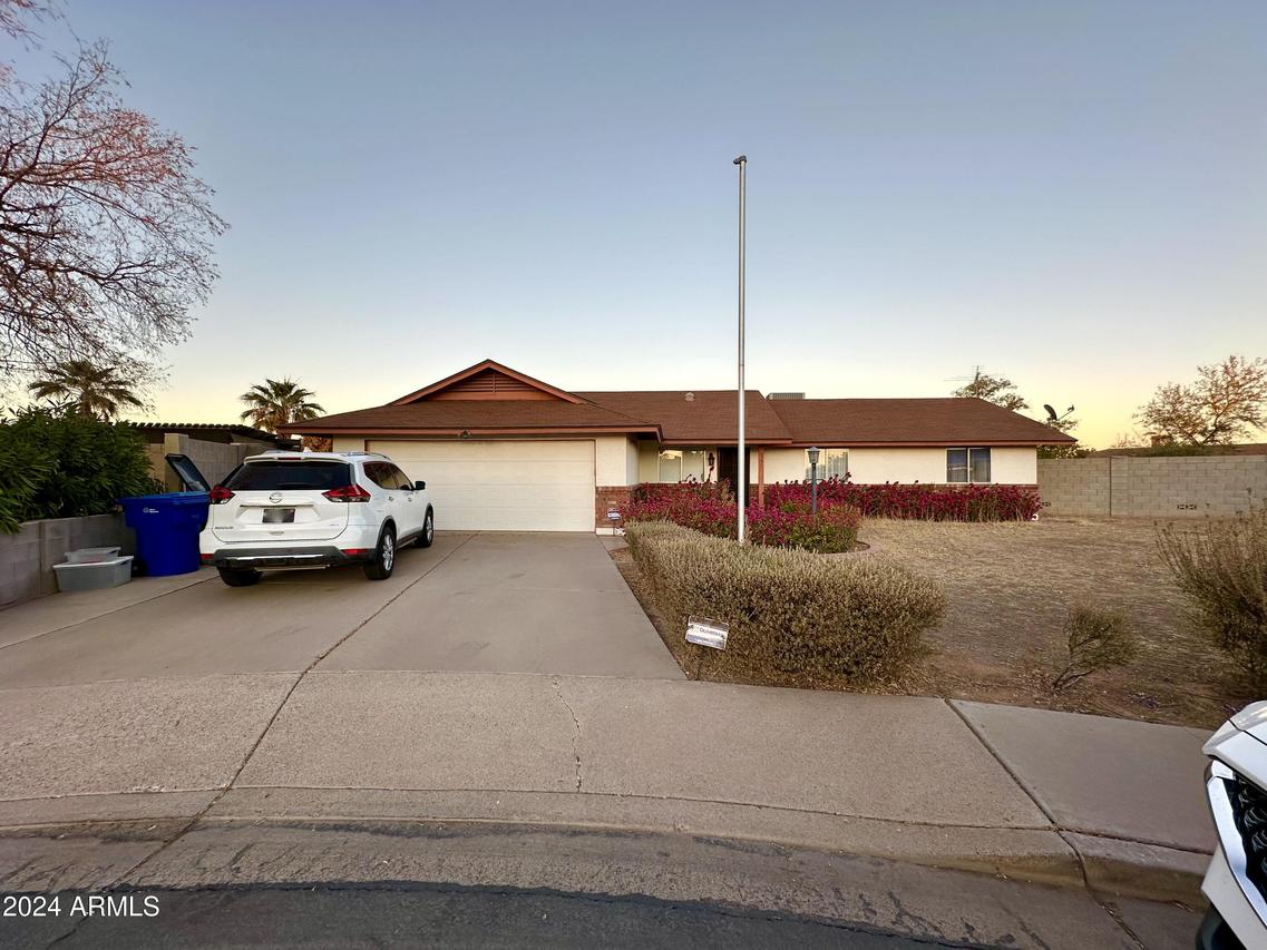 749 S Rico Cir., Mesa, AZ 85204