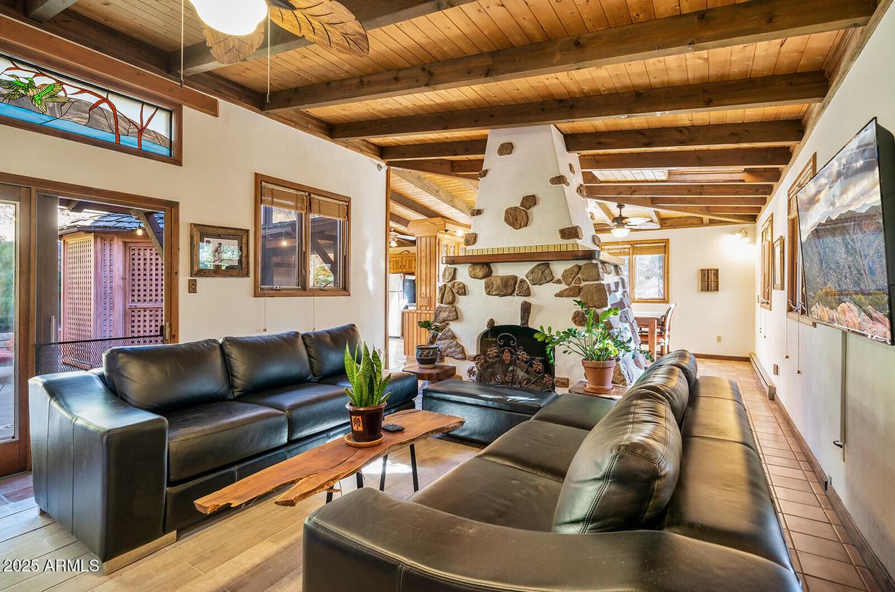 15 Wood Canyon, Bisbee, AZ 85603
