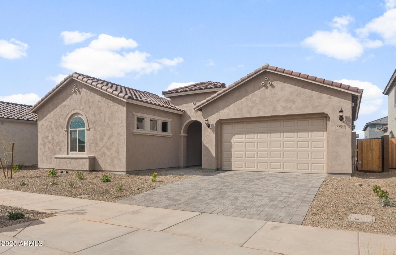 22536 E San Tan Blvd., Queen Creek, AZ 85142