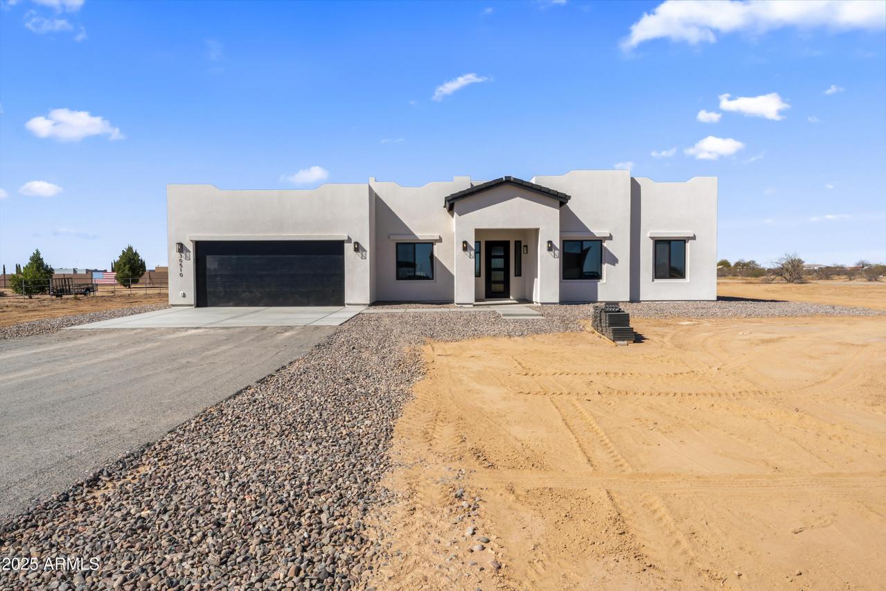 30510 N 208th Dr., Wittmann, AZ 85361