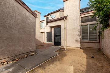 3314 E Kelton Ln. #104, Phoenix, AZ 85032