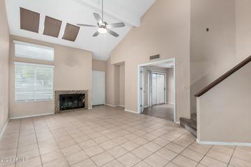 3314 E Kelton Ln. #104, Phoenix, AZ 85032