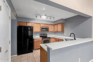 3314 E Kelton Ln. #104, Phoenix, AZ 85032