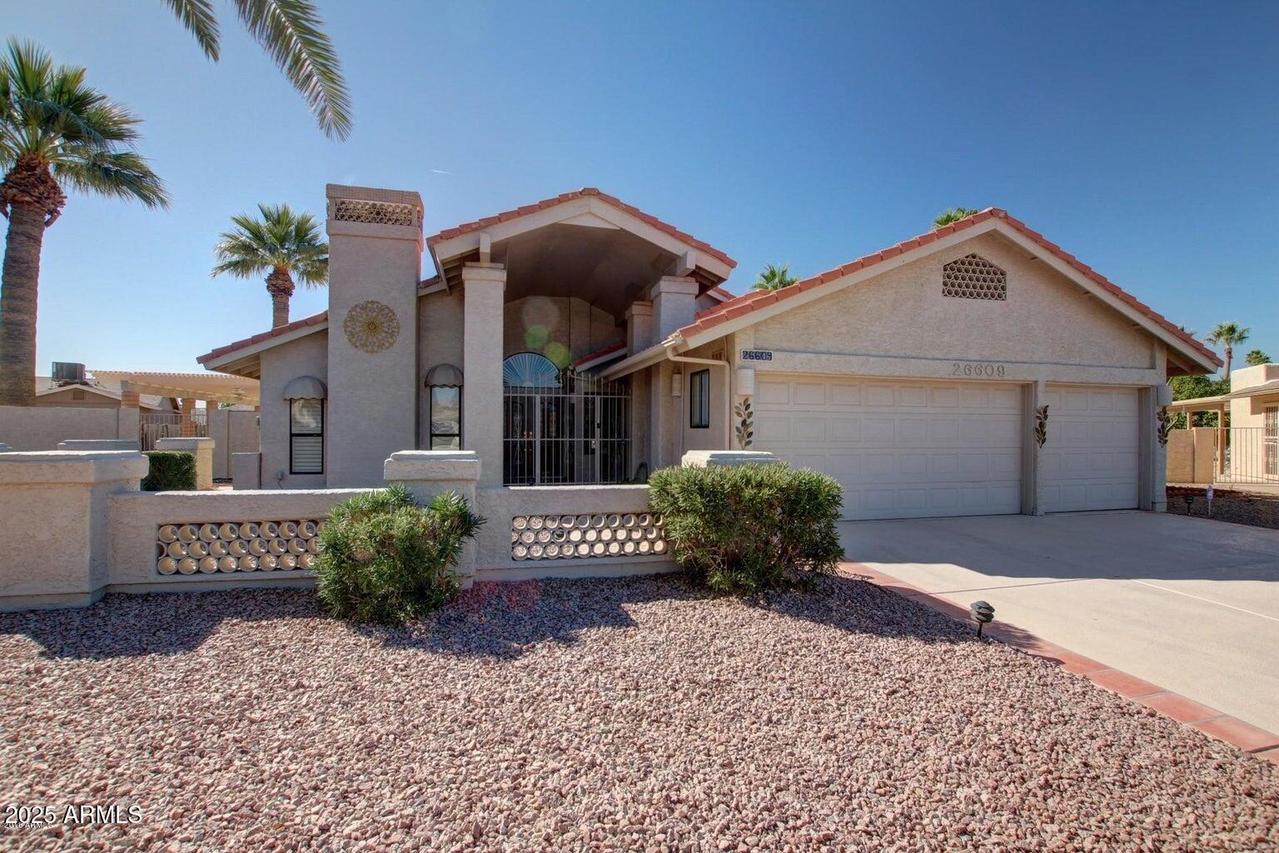 26609 S Howard Dr., Sun Lakes, AZ 85248