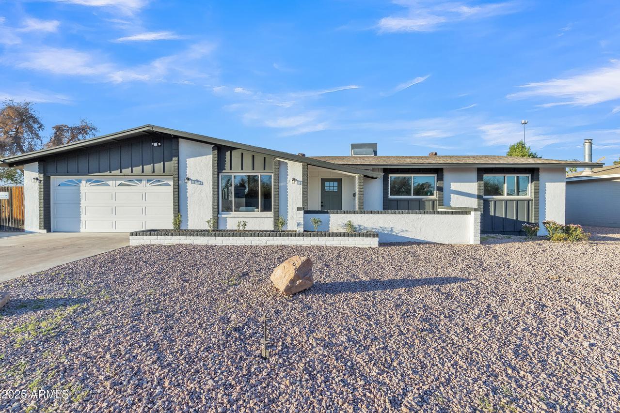 2364 W Emelita Ave., Mesa, AZ 85202