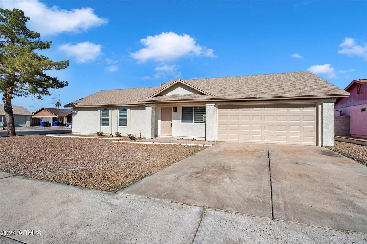 2610 E Contessa St., Mesa, AZ 85213