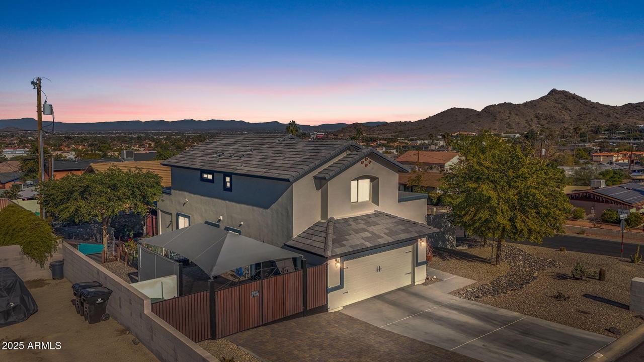 1840 E Avenida Del Oro, Phoenix, AZ 85022