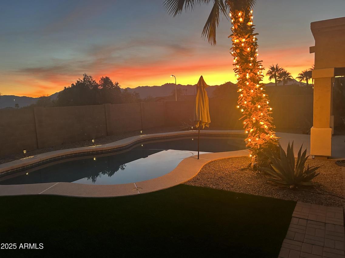 1653 W Glenhaven Dr., Phoenix, AZ 85045