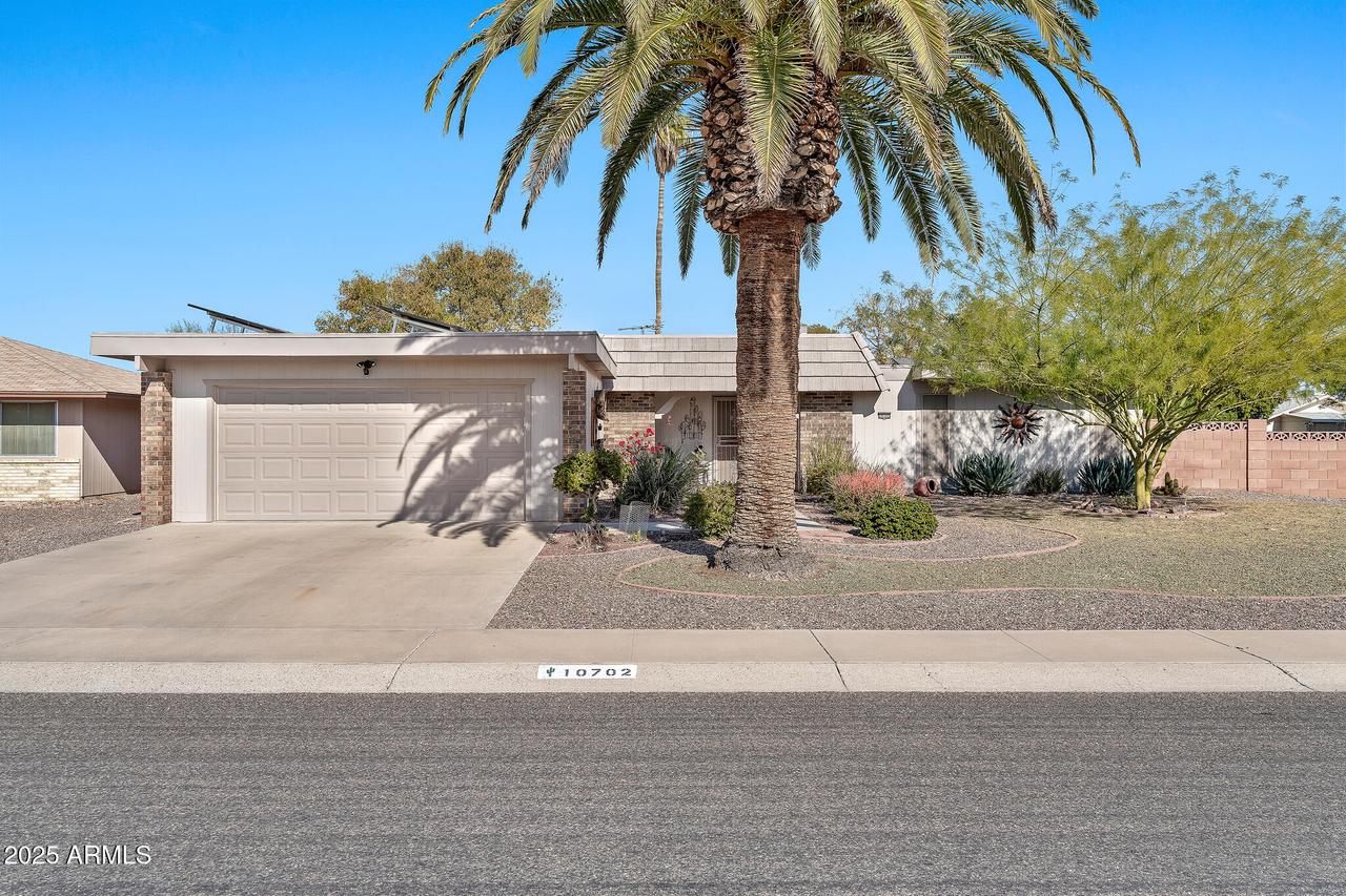 10702 W Manzanita Dr., Sun City, AZ 85373