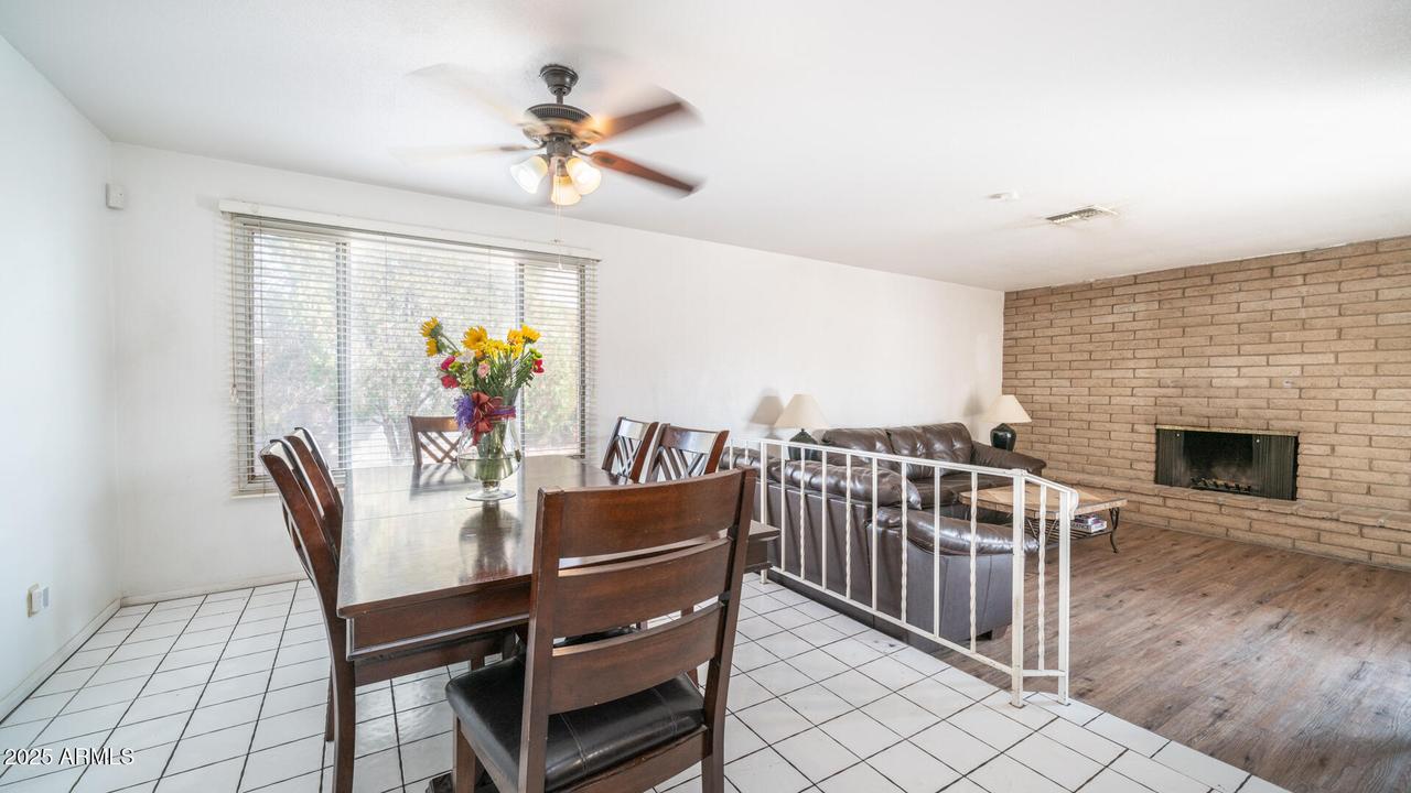 3433 W Mescal St., Phoenix, AZ 85029