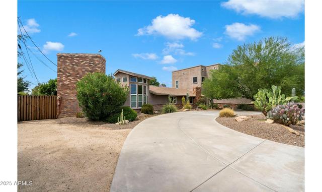 New Homes with Master Bedrooms on the 1st Floor That Attend Desert View Elementary School: December 28th to January 3rd