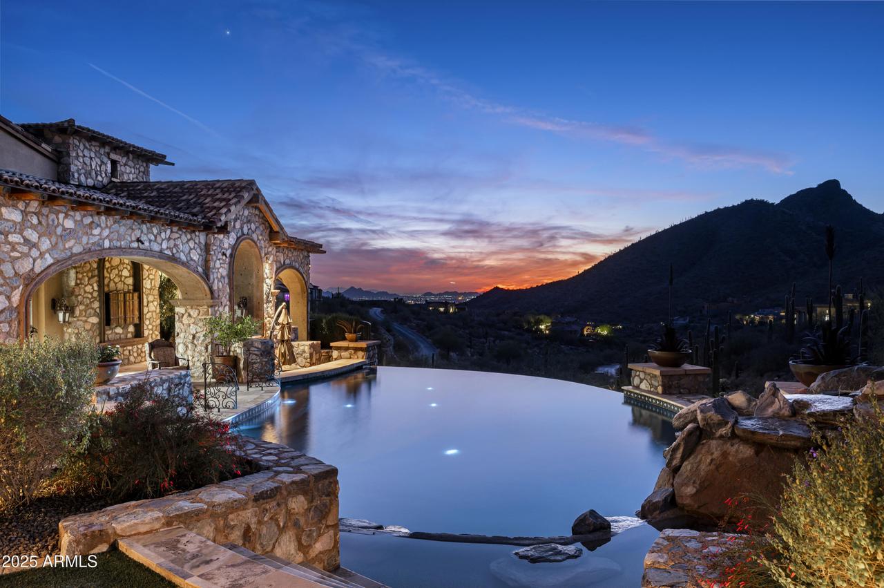 11068 E Canyon Cross Way, Scottsdale, AZ 85255