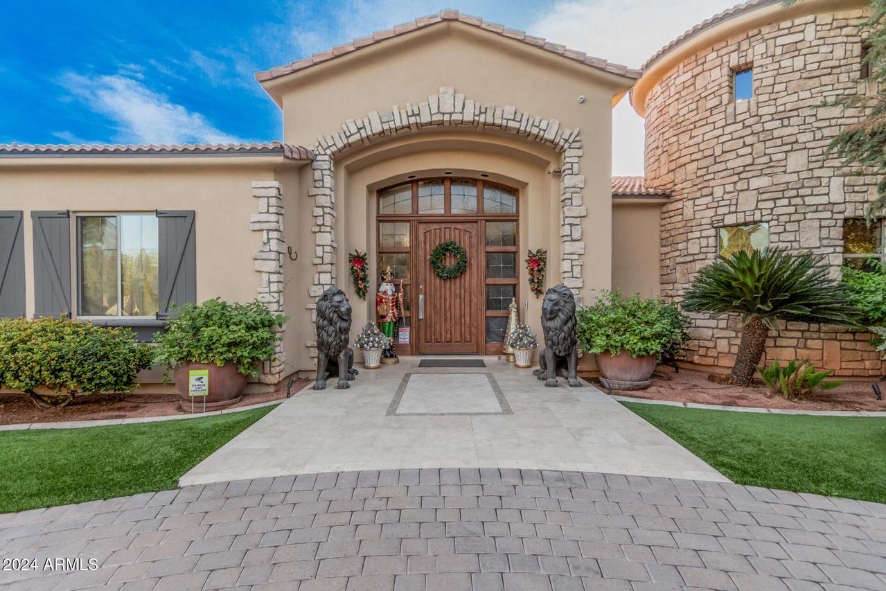 7133 E Berneil Dr., Paradise Valley, AZ 85253