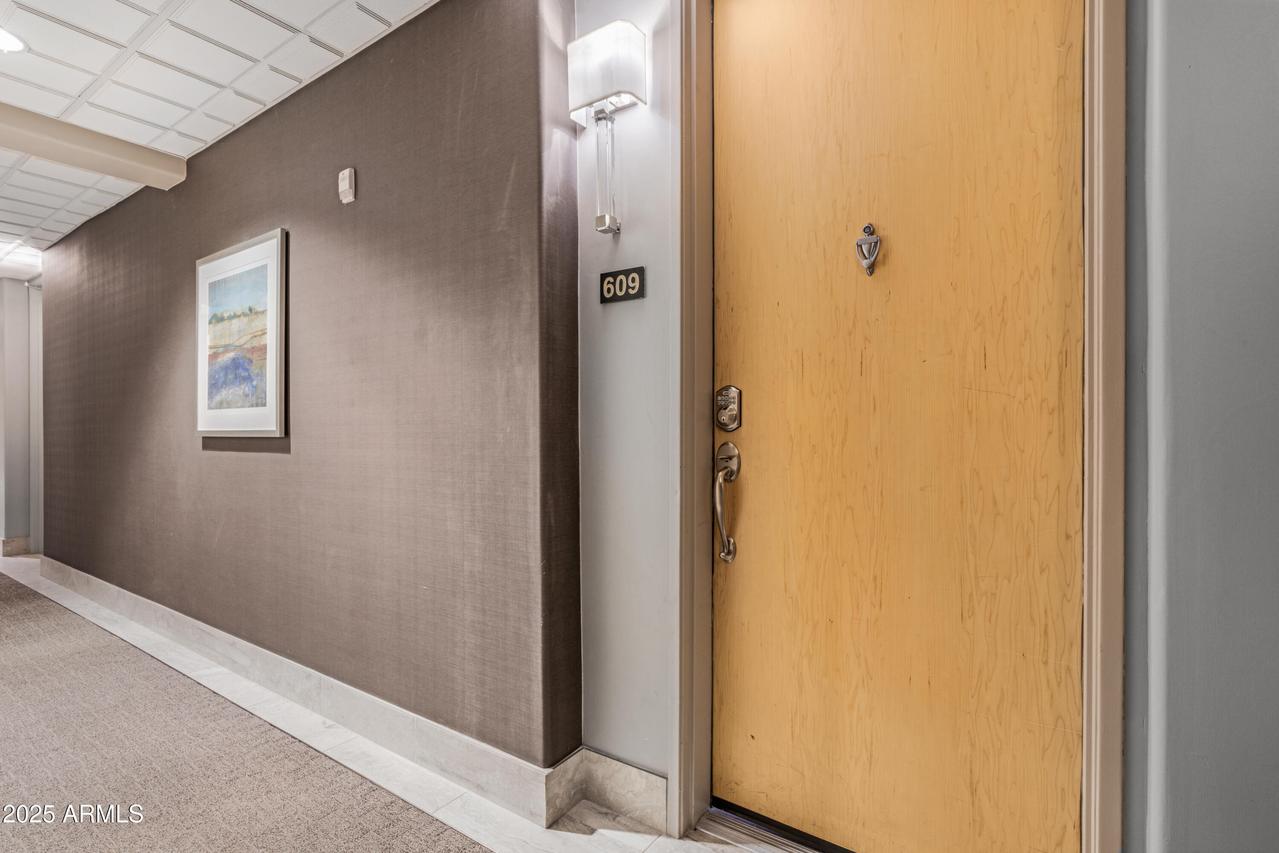 16 W Encanto Blvd. #609, Phoenix, AZ 85003
