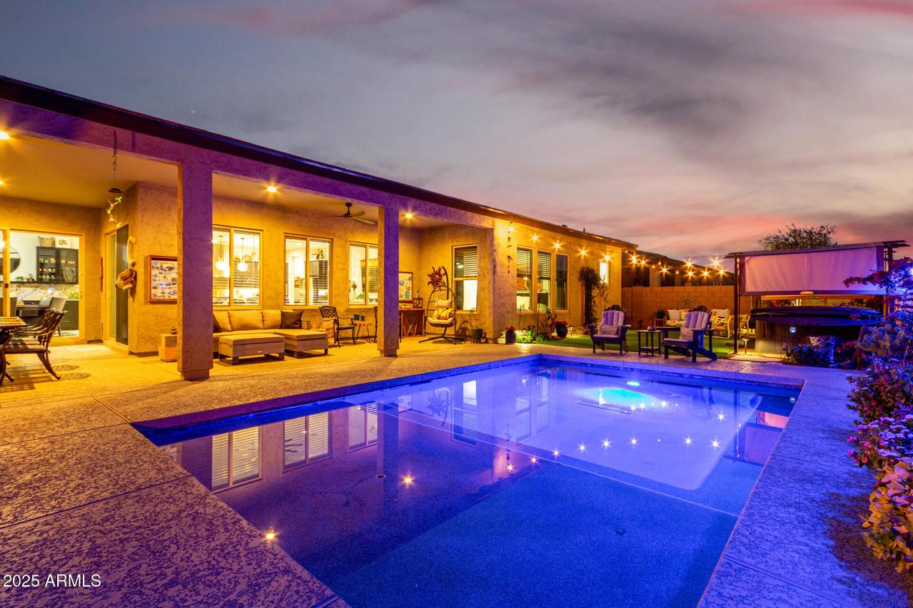 1312 W Calle Luna, San Tan Valley, AZ 85140
