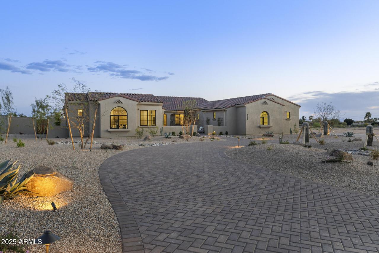 12331 E Gold Dust Ave., Scottsdale, AZ 85259