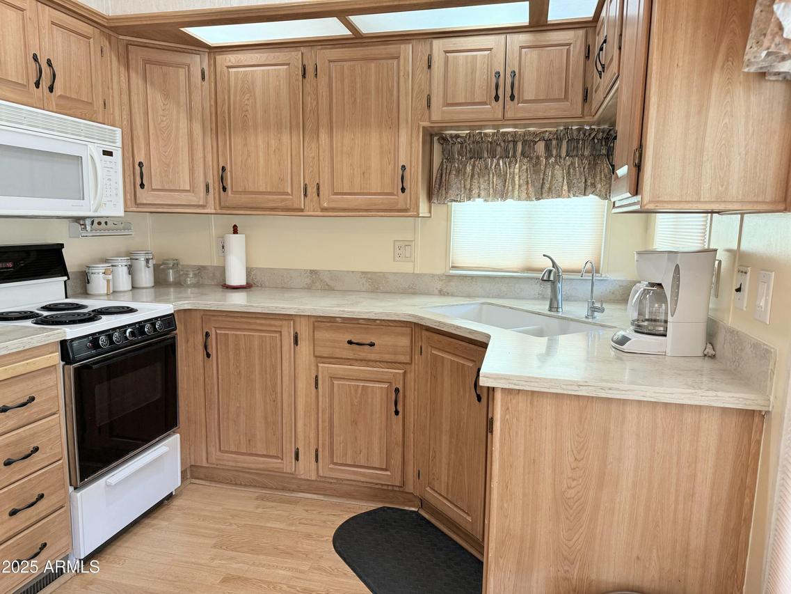 7750 E Broadway Rd. #232, Mesa, AZ 85208