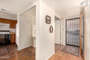 12017 N 27th Pl., Phoenix, AZ 85028