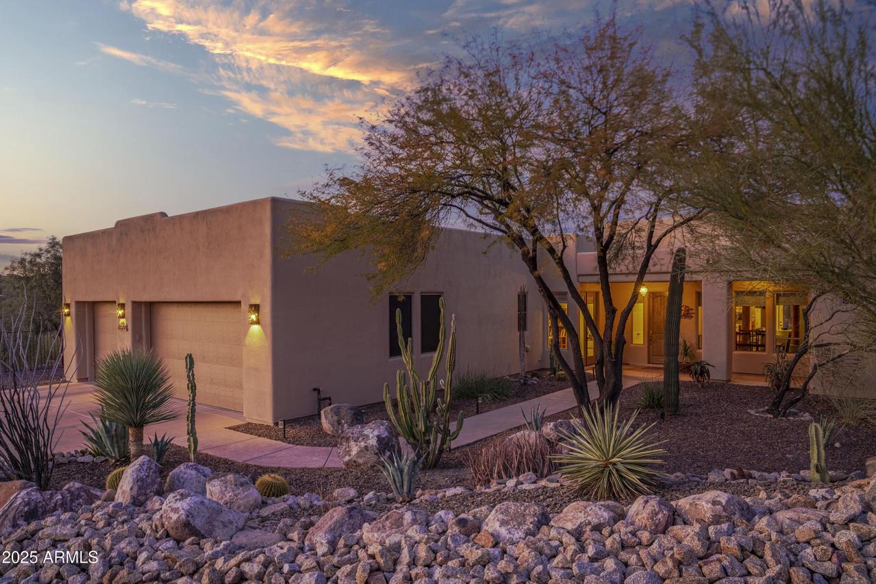 44710 N 18th St., New River, AZ 85087