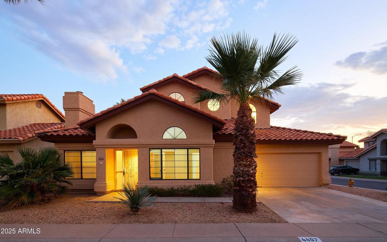 4407 E Villa Theresa Dr., Phoenix, AZ 85032