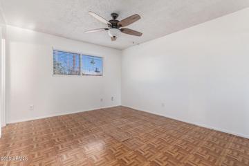 6126 W Earll Dr., Phoenix, AZ 85033