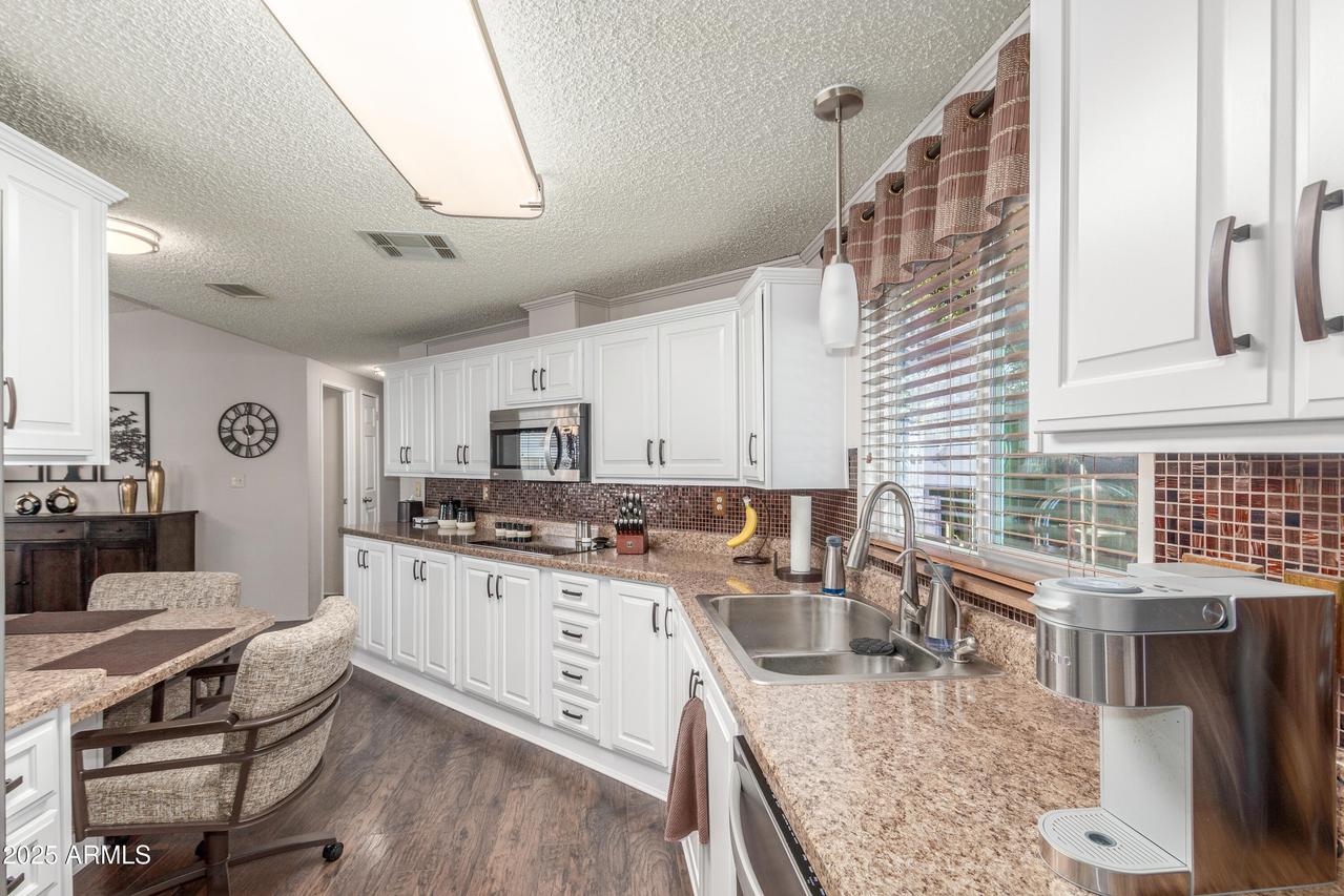 2233 E Behrend Dr. #234, Phoenix, AZ 85024