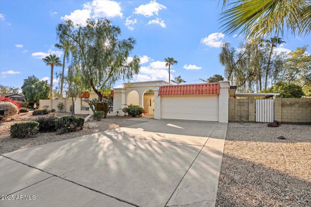 4079 E Yucca St., Phoenix, AZ 85028