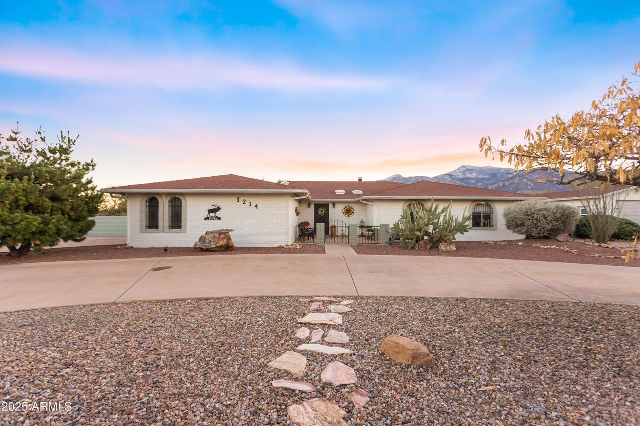 3214 E Ojibwa St., Sierra Vista, AZ 85650