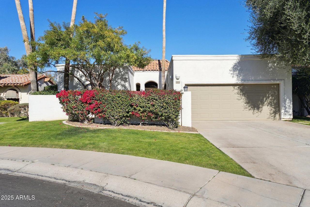 8008 E Del Rubi Dr., Scottsdale, AZ 85258