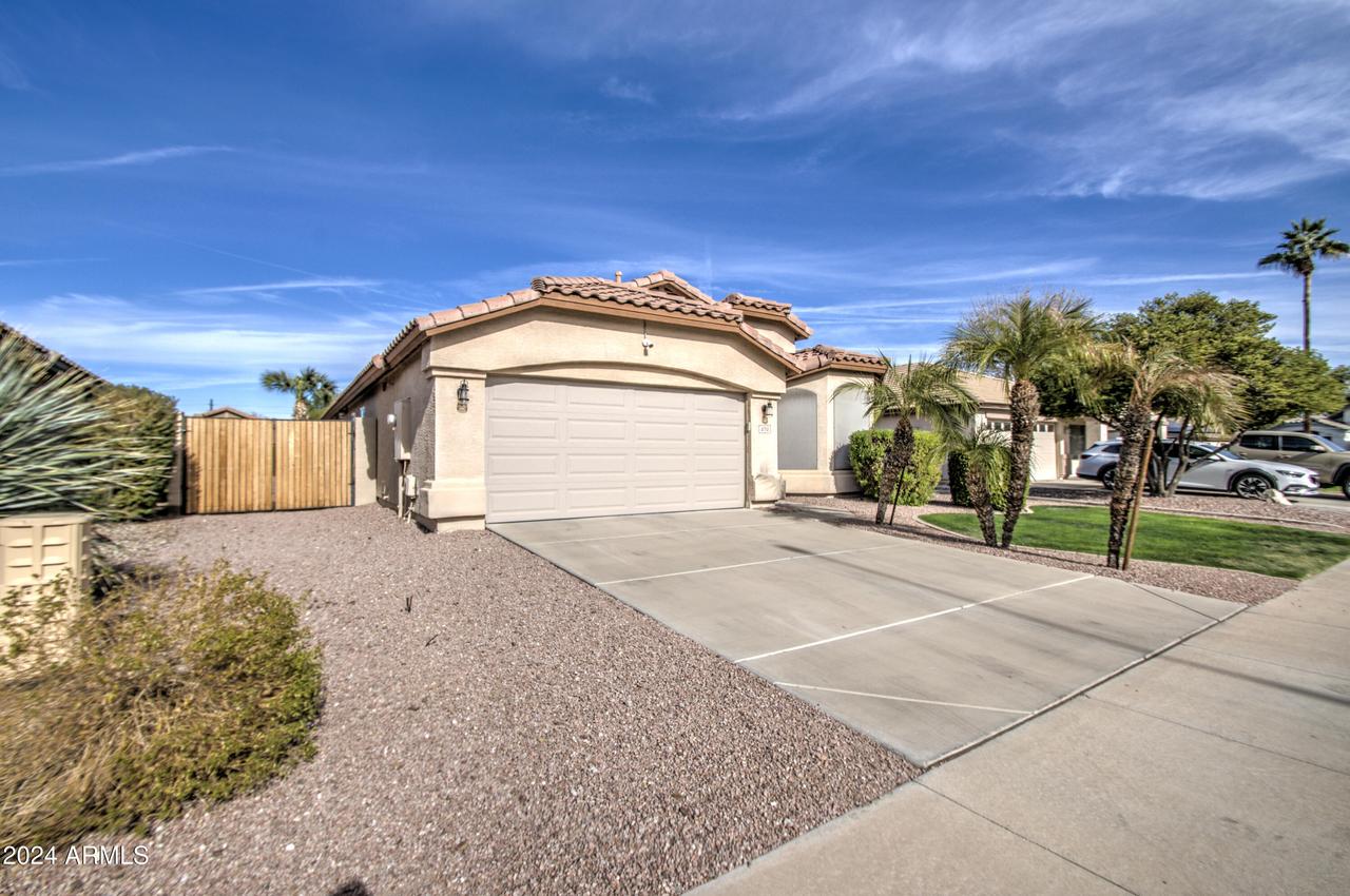 4710 E Torrey Pines Ln., Chandler, AZ 85249
