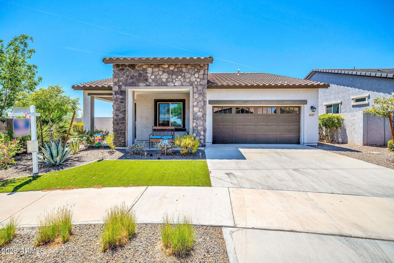 20487 W Minnezona Ave., Buckeye, AZ 85396