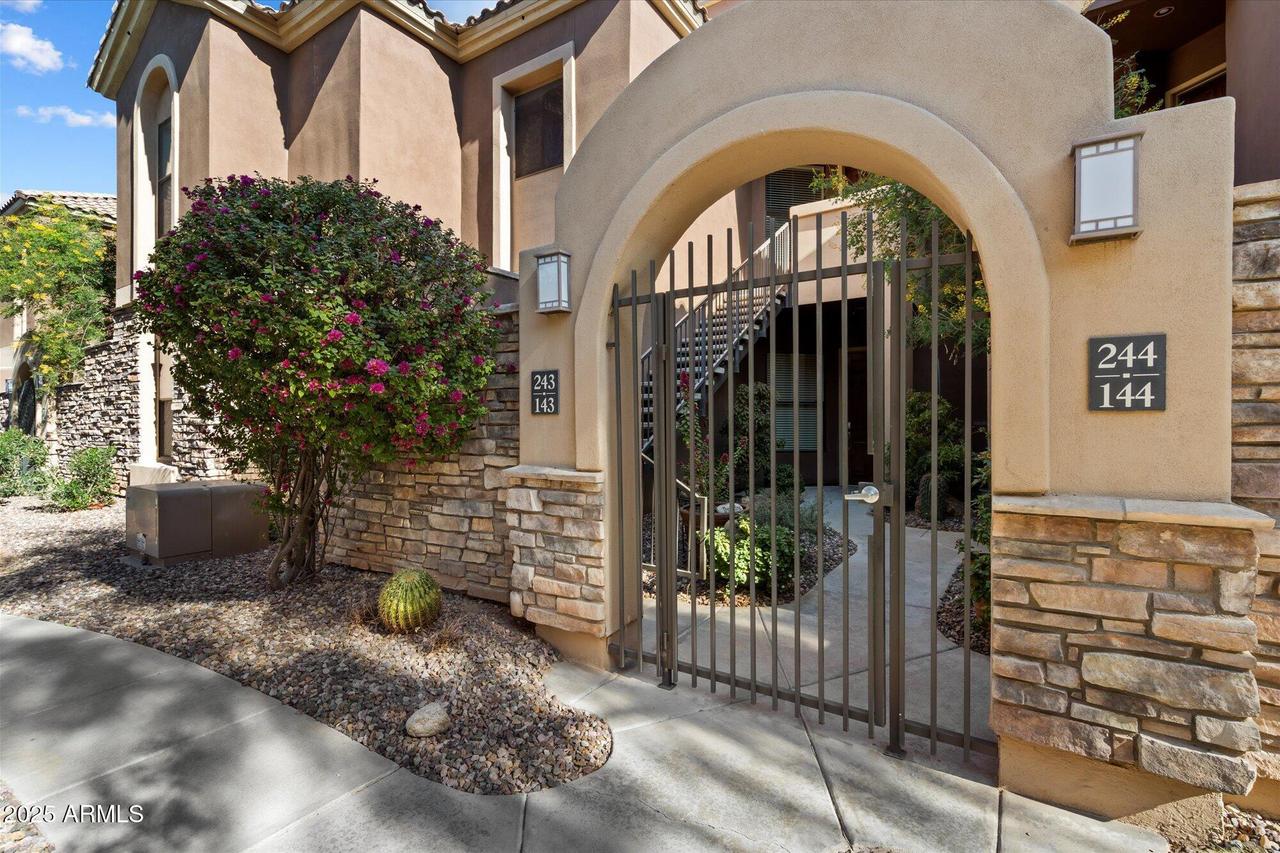 7027 N Scottsdale Rd. #243, Paradise Valley, AZ 85253