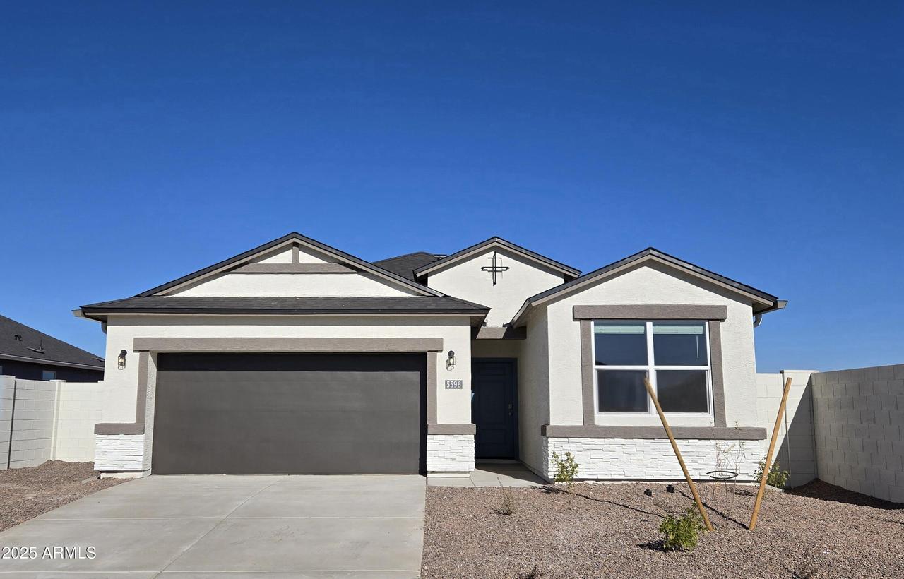 5596 E Arctic Ln., San Tan Valley, AZ 85140