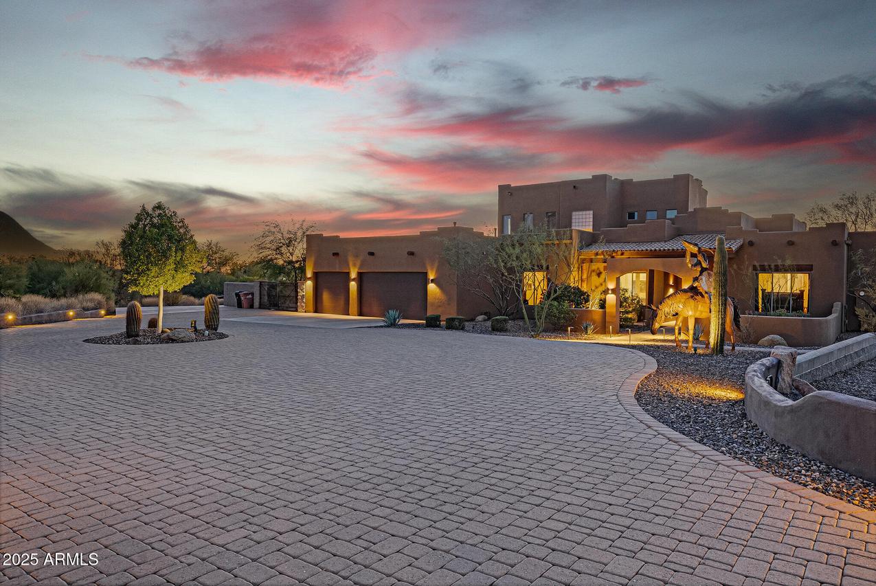 12875 E Cochise Rd., Scottsdale, AZ 85259