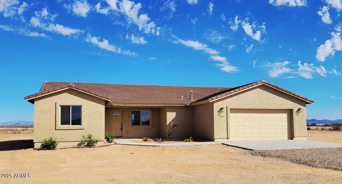 24520 W Duane Ln., Wittmann, AZ 85361