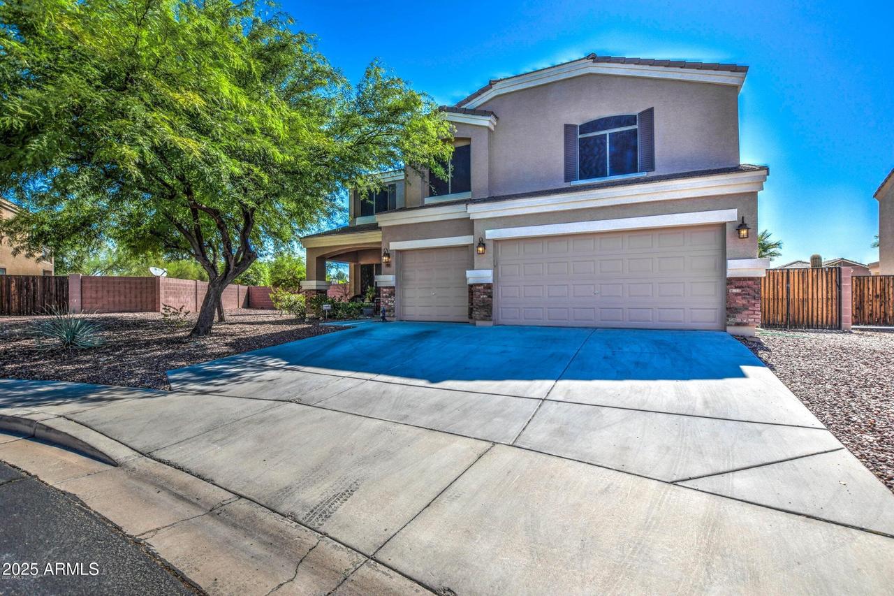 1839 S 219th Dr., Buckeye, AZ 85326