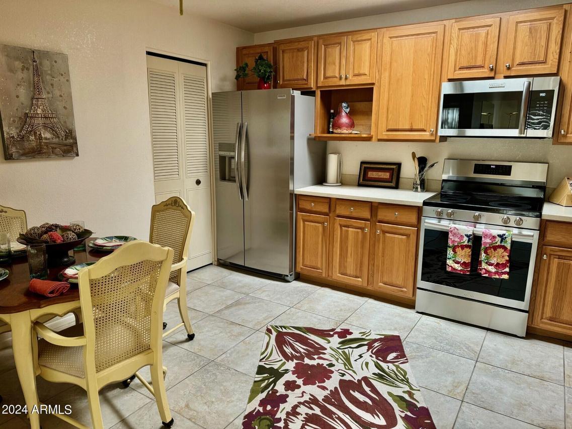 14300 W Bell Rd. #5, Surprise, AZ 85374
