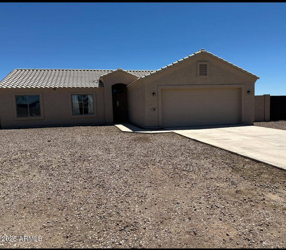 13943 S Amado Blvd., Arizona City, AZ 85123