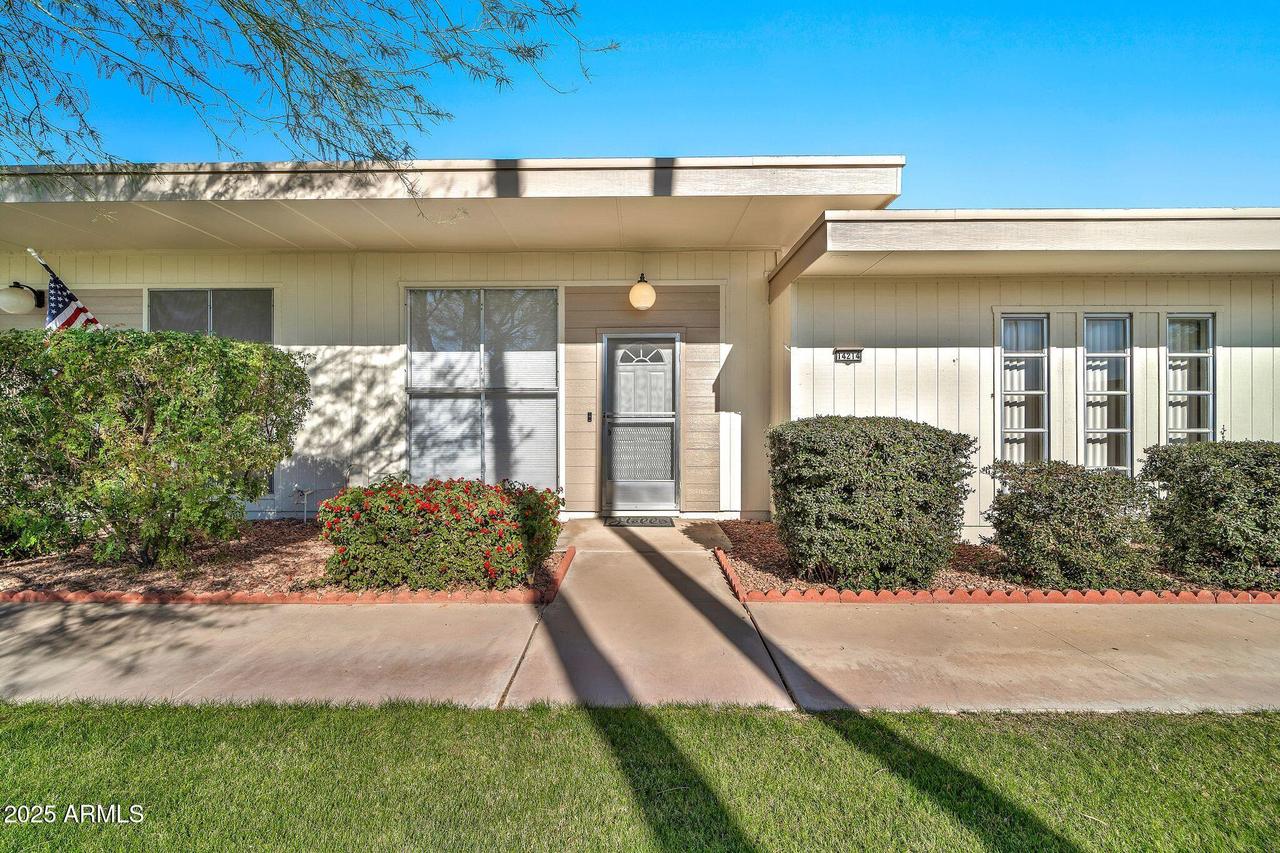 14214 N Newcastle Dr., Sun City, AZ 85351