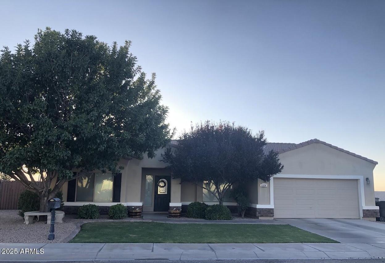 1924 N Cota Ln., Thatcher, AZ 85552